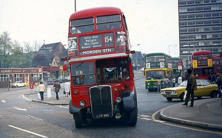 West Croydon Bus Station before trams