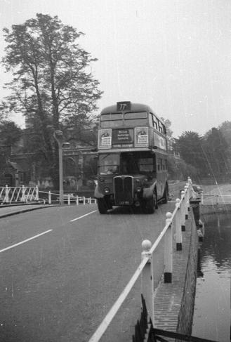 Saunders RT1903 crosses Carshalton Pond