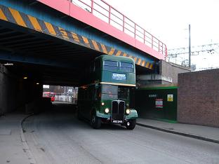 Carpenters Road westbound (178, 208A)