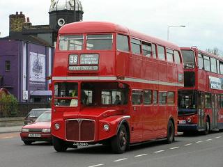 RML2394 chased by Trident