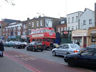 RT190 in Lower Clapton Road